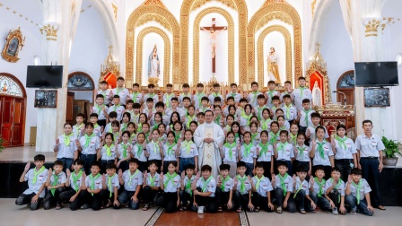 GP.Hưng Hóa - Giáo xứ Thủy Trạm: 90 Em Thiếu Nhi Hân Hoan Lãnh Nhận Hồng Ân Xưng Tội và Rước Lễ Lần Đầu