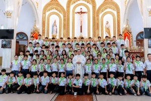 GP.Hưng Hóa - Giáo xứ Thủy Trạm: 90 Em Thiếu Nhi Hân Hoan Lãnh Nhận Hồng Ân Xưng Tội và Rước Lễ Lần Đầu