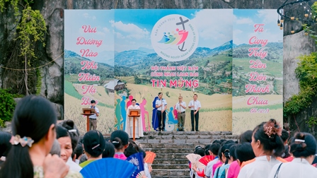 GP.Hưng Hóa - Huynh Đoàn Thánh Thể Giáo Phận  Hành Hương Năm Thánh 2025 Tại Nhà Thờ Chính Tòa Sơn Lộc
