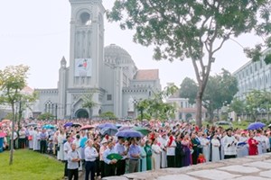 GP.Hưng Hóa - Huynh Đoàn Đa Minh Giáo Phận  Hành Hương Năm Thánh Tại Nhà Thờ Chính Tòa Sơn Lộc