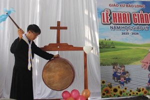 GP.Hưng Hóa - Giáo xứ Bảo Long - Lễ khai giảng Năm học Giáo lý 2025-2026 với chủ đề “Bước đi trong ánh sáng”