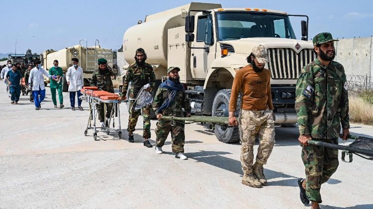 Đức Thánh Cha cầu nguyện cho các nạn nhân động đất ở Afghanistan