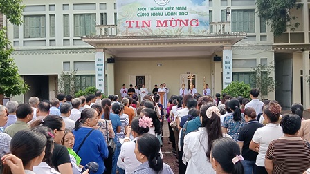 GP.Hưng Hóa - Giáo xứ Bạch Hà hành hương Năm Thánh tại nhà thờ Yên Bái