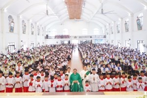 GP.Hưng Hóa - Thiếu Nhi Thánh Thể Giáo Xứ Hoàng Xá Hành Hương Năm Thánh & Khai Giảng Năm Học Giáo Lý 2025-2026