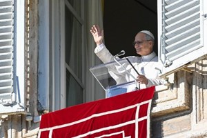 Kinh Truyền Tin (11/1): Chúa mang lấy mọi sự thuộc về chúng ta