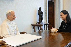 Đức Thánh Cha gặp bà Maria Corina Machado, người Venezuela, người mới nhận giải Nobel Hòa bình