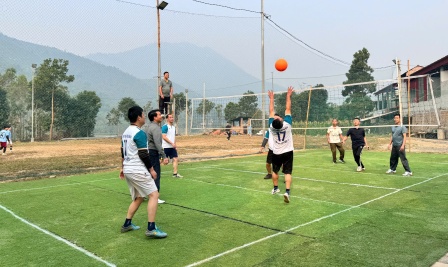 GP.Hưng Hóa - Cộng Đoàn Don Bosco Hương Tran Tổ Chức Chương Trình Giao Lưu Thể Thao Giữa Quý Cha, Quý Thầy Và Cộng Đoàn Giáo Xứ