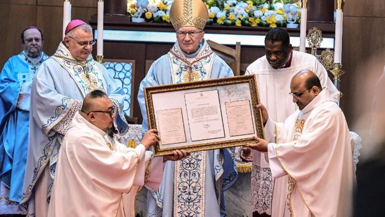 ĐHY Parolin chủ sự Thánh lễ nâng nhà thờ Đức Mẹ Ả Rập lên hàng tiểu Vương cung Thánh đường