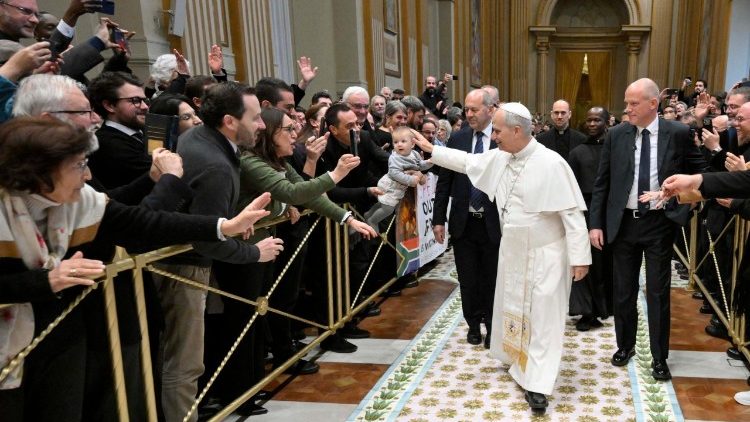 Gặp gỡ Phong trào Tân Dự Tòng, ĐTC Lêô XIV kêu gọi hiệp nhất và tự do trong sứ vụ loan báo Tin Mừng