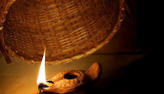 Thứ Năm tuần 3 Thường niên năm II (Mc 4,21-25)