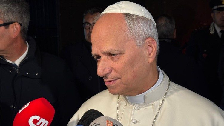 ĐTC Lêô XIV mời gọi: Hãy cất tiếng nói vì hòa bình. Chúng ta tìm kiếm đối thoại, chứ không phải bạo lực.