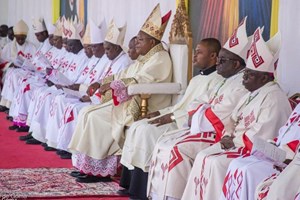 Đức Thánh Cha mời gọi Giáo hội Trung Phi thúc đẩy hội nhập văn hóa và hòa giải