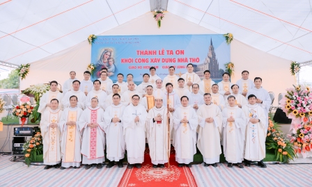 GP.Hưng Hóa - Thánh Lễ Tạ Ơn - Khởi Công Nhà Thờ Giáo Họ Hiền Nam - Giáo Xứ Lũng Hiền