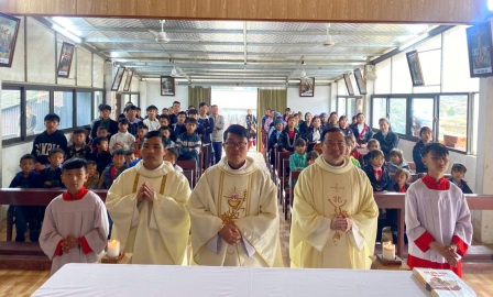 GP.Hưng Hóa - Giáo Họ Tả Giàng Phình Tổ Chức Tất Niên: Tả Giàng Phình – Cùng đi với Chúa Thánh Thần