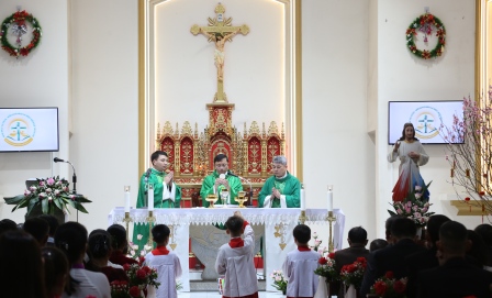 GP.Hưng Hóa - Giáo xứ Sơn Đông: Thánh lễ Tạ ơn mừng kỷ niệm hôn nhân – Chứng tá tình yêu trung tín trong ngày Valentine