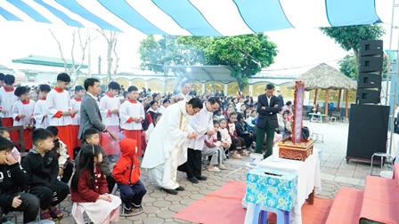 GP.Hưng Hóa - Giáo xứ Phù Lao: Thánh lễ kính nhớ Tổ tiên, Ông bà và Cha mẹ