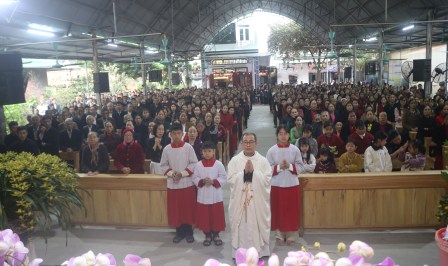 GP.Hưng Hóa - Giáo xứ Trại Sơn: Thánh lễ Thánh hóa Công ăn Việc làm Mùng Ba Tết