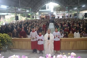 GP.Hưng Hóa - Giáo xứ Trại Sơn: Thánh lễ Thánh hóa Công ăn Việc làm Mùng Ba Tết