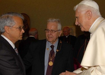 Các học giả tôn vinh di sản Đức Biển Đức XVI và cuộc chiến vì linh hồn châu Âu