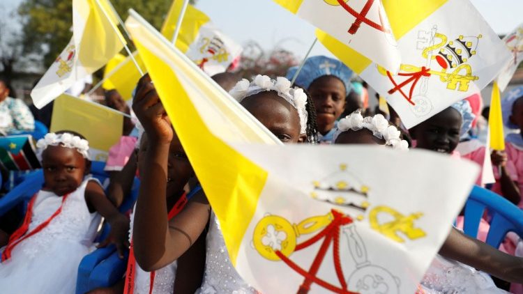 Các nước châu Âu và châu Phi vui mừng trước thông tin Đức Thánh Cha viếng thăm