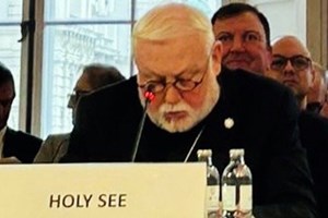 Ngoại trưởng Tòa Thánh: Mọi cuộc chiến đều là một thất bại luân lý và nhân bản