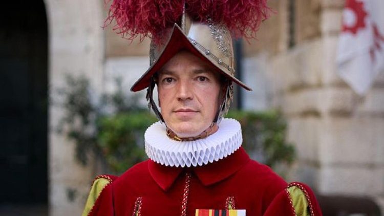 Đức Thánh Cha chọn Anton Kappler, một vệ binh Thụy Sĩ, làm tân trợ lý phòng