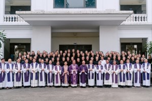 GP.Hưng Hóa - Bế mạc Khóa Huấn luyện Tác viên Tin Mừng tại Trung tâm Mục vụ Hà Thạch