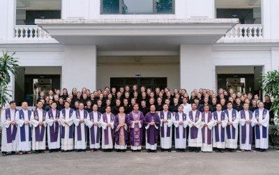 GP.Hưng Hóa - Bế mạc Khóa Huấn luyện Tác viên Tin Mừng tại Trung tâm Mục vụ Hà Thạch