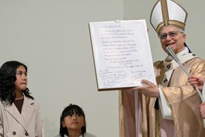 Đức Thánh Cha thăm mục vụ giáo xứ Thánh Tâm ở Roma