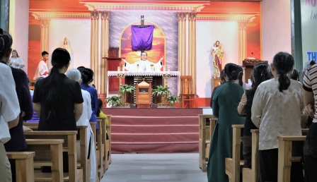 GP.Hưng Hóa - Thánh Lễ Truyền Tin Tại Giáo Xứ Trại Sơn