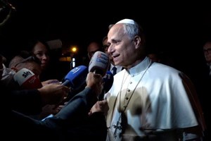 Đức Thánh Cha tiếp tục kêu gọi các chính quyền ngừng bắn và tìm kiếm hòa bình thông qua đối thoại