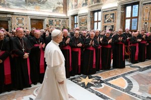 Đức Thánh Cha: Việc đào tạo thần học được dành cho mọi người