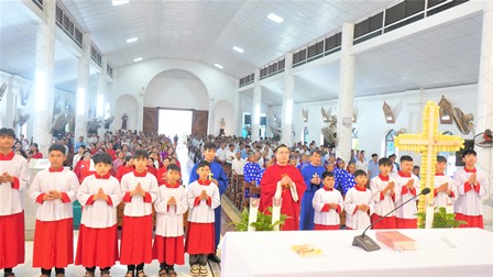 GP.Hưng Hóa - Thánh Lễ Lá Tại Chuẩn Xứ Thủy Sơn