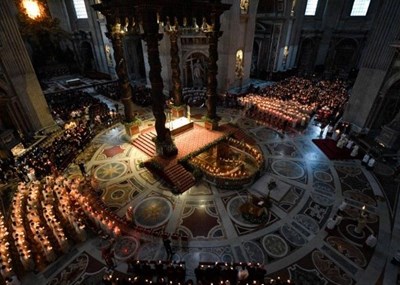 Cùng các Giáo hoàng bước vào Tam Nhật Vượt Qua