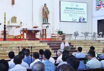 GP.Hưng Hóa - Giáo Hạt Tây Nam Phú Thọ: Thường Huấn Hội Đồng Giáo Xứ - Ban Hành Giáo