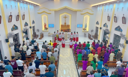 GP.Hưng Hóa - Giáo xứ Sơn Đông long trọng cử hành Lễ Chúa Nhật IV Phục Sinh – Cầu cho Ơn Thiên Triệu