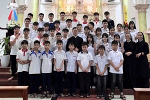 GP.Hưng Hóa - Ngày cầu nguyện cho ơn thiên triệu tại Giáo xứ Trại Vàng