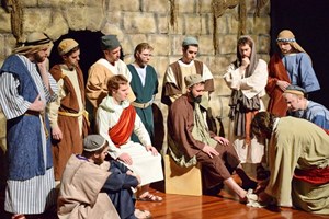 Thứ Năm tuần 4 Phục sinh - Thầy Hằng Hữu (Ga 13,16-20)