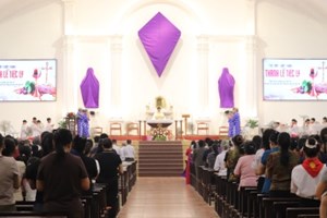 GP.Hưng Hóa - Thánh Lễ Tiệc Ly Tại Giáo Xứ Hoàng Xá