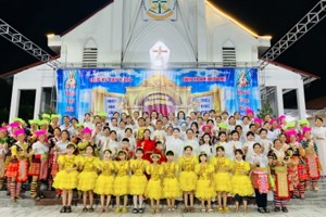 GP.Hưng Hóa - Giáo Xứ Cây Hồng – Giáo Xứ Giàng La Pán: Muôn Nẻo Đường, Chung Một Tấm Lòng Dâng Mẹ