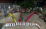 GP.Hưng Hóa - Giáo Xứ Phú Hữu: Rước Dâng Hoa Và Thánh Lễ Kính Đức Mẹ Trong Tháng Hoa