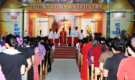 GP.Hưng Hóa - Giáo xứ Trại Sơn: Thánh lễ Chúa Thánh Thần Hiện Xuống