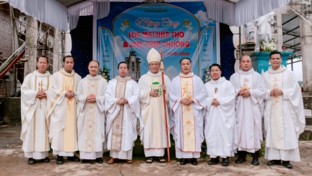 GP.Hưng Hóa - Thánh Lễ Tạ Ơn Mừng Công Nhà Thờ Và Làm Phép Chuông Chuẩn Xứ Đồng Hoa