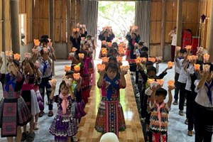 GP.Hưng Hóa - Chuẩn xứ Văn Bàn khai mạc Tháng Hoa kính Đức Mẹ: Cùng Mẹ Maria sống ơn gọi môn đệ thừa sai