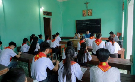 GP.Hưng Hóa - Thiếu Nhi Thánh Thể Hiệp đoàn Phêrô Nguyễn Khắc Tự họp sơ kết 6 tháng đầu năm 2026 và đề ra phương hướng hoạt động 6 tháng cuối năm