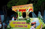 GP.Hưng Hóa - Giáo xứ Phù Lao: Cung nghinh Thánh Thể và mừng lễ Mình Máu Thánh Chúa Kitô