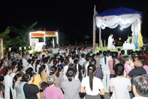 GP.Hưng Hóa - Giáo Xứ Xuân Thành: Cung Nghinh Thánh Thể Và Thánh Lễ Kính Mình Và Máu Thánh Chúa Kitô