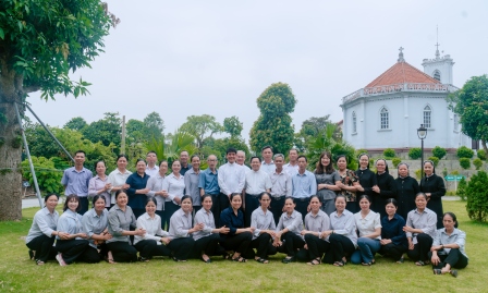 GP.Hưng Hóa - Giáo lý viên Giáo phận  thường huấn tại Trung tâm Mục vụ Hà Thạch