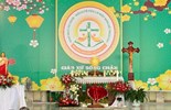 GP.Hưng Hóa - Giáo xứ Sông Chảy cử hành ngày Chầu Thánh Thể - Phạt Tạ Thánh Tâm Chúa Giêsu
