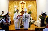GP.Hưng Hóa - Giáo họ Tủa Chùa hân hoan đón cha phó Phêrô Trần Văn Sơn